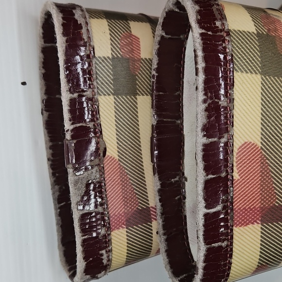 Burberry Heart Print Check Rain Boot Size 39 - Picture 8 of 8